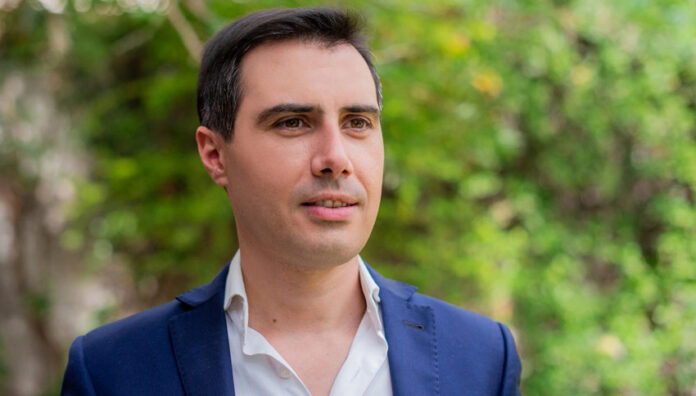 Luis Rueda