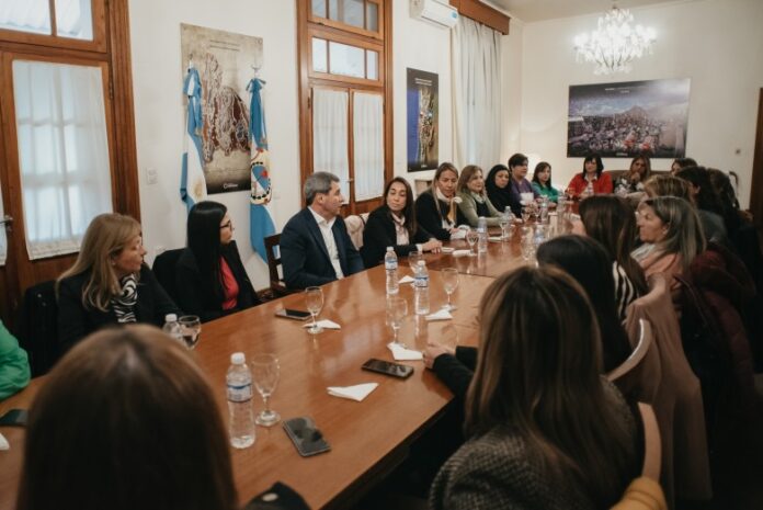 uñac y