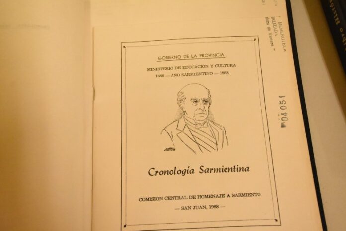 sarmientina