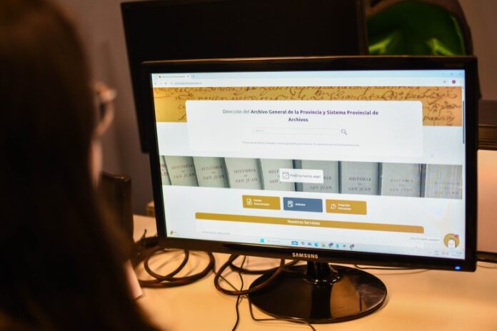 203250cb087d26f938474b18dc98d0f5_L