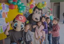 Laura Palma y el equipo de Orrego en Pocito acompañaron el chocolate de La Rinconada