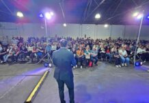 A sala llena, la Caja de Acción Social realizó un nuevo sorteo de cupones no premiados