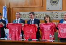 Orrego encabezó el lanzamiento de la maratón para prevenir el cáncer de mama